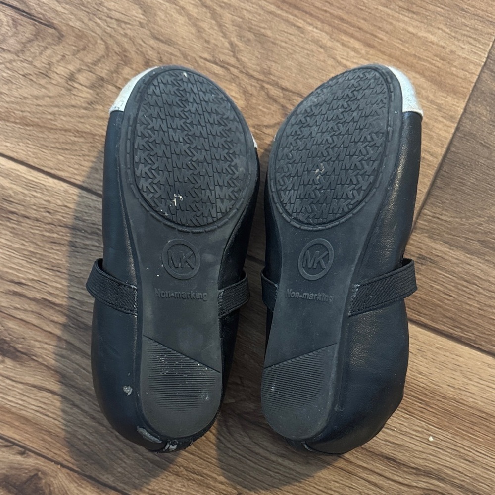 Michael Kors Kids Black and Silver Dress Shoes - Picture 3 of 3